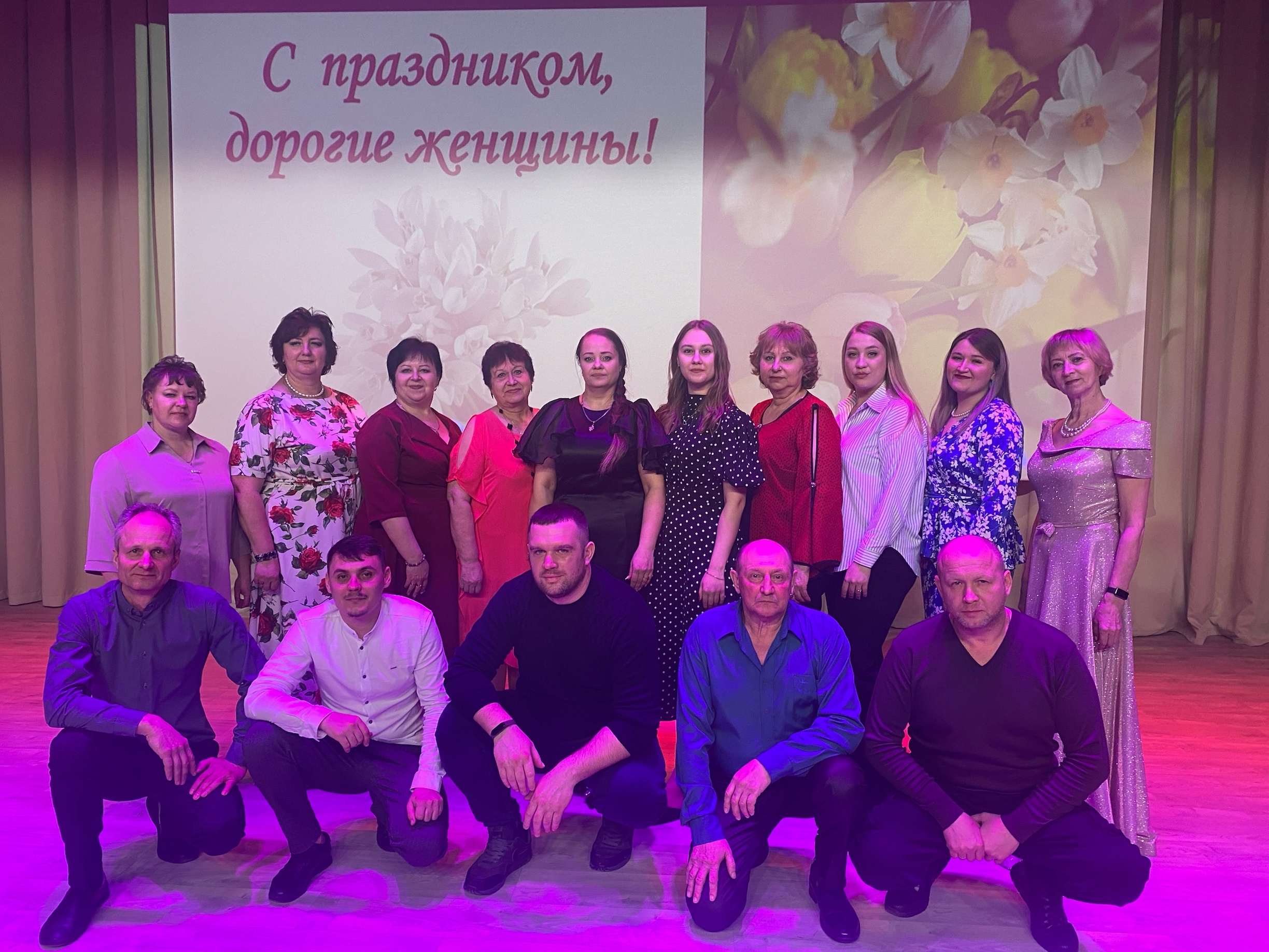 Праздничная программа «Праздник нежности и красоты»